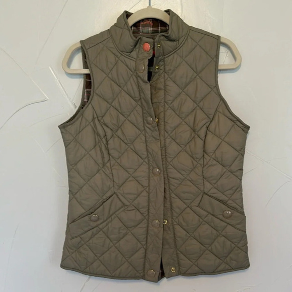 Joules Sage Vest Quilted with Enamel Snap Buttons EUC M